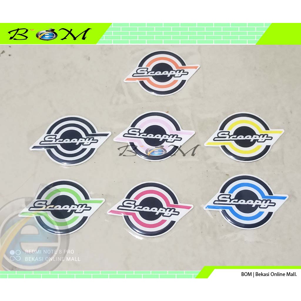 emblem logo timbul tulisan honda scoopy