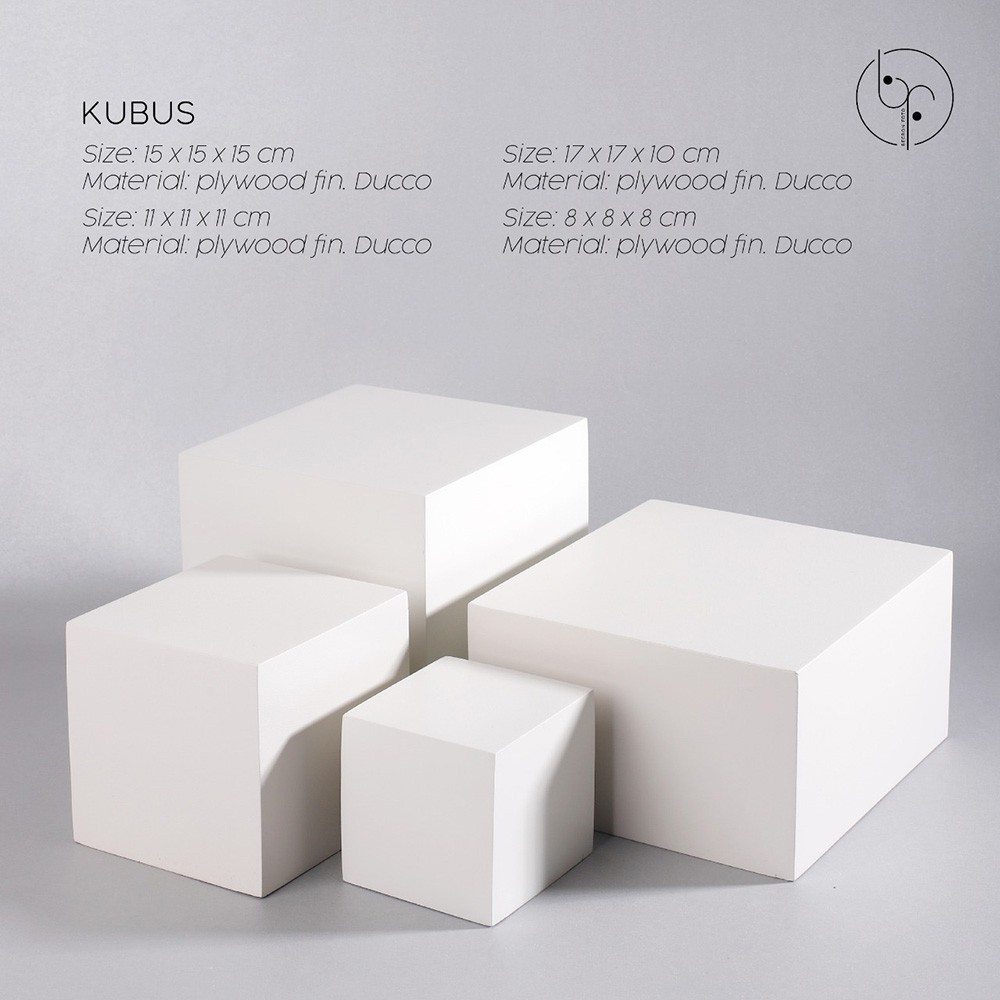 [Podium Collection] - KUBUS in white