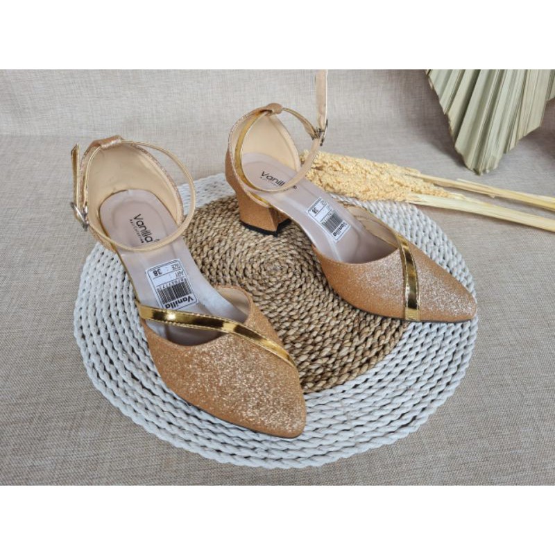 sepatu gliter wanita hak tahu