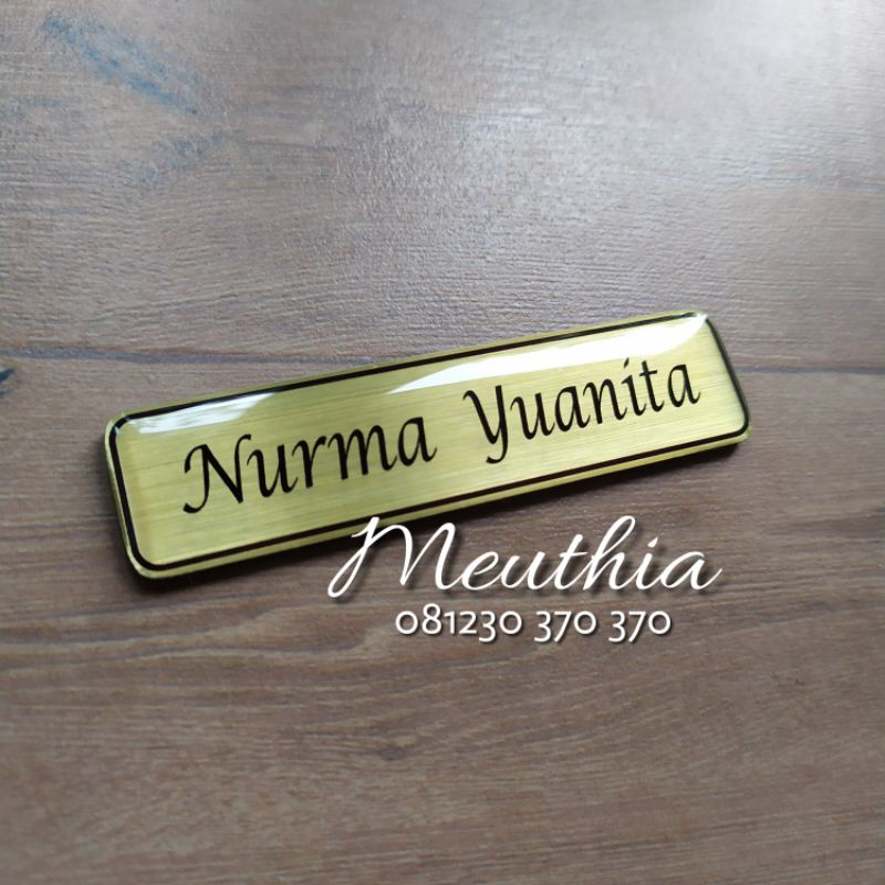 

Nametag Gold Design by Request Magnet