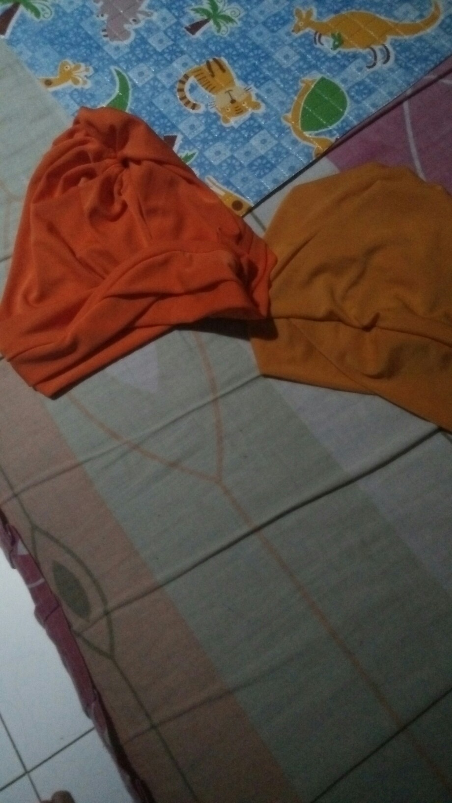 Iner Silang 1 Wrn (1 Kilo Muat 40pcs)