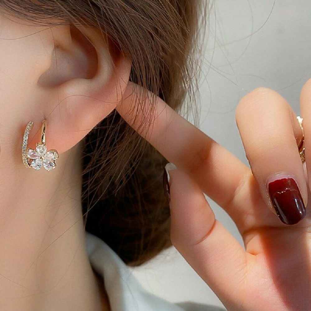 Beauty Girl Small Flower Earrings Zircon Ear Stud Women Wedding Party Jewelry