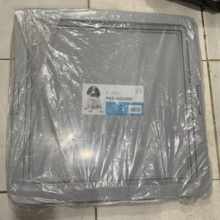 M-PETS PUPPY PAD HOLDER 62 x 62 x 4 CM