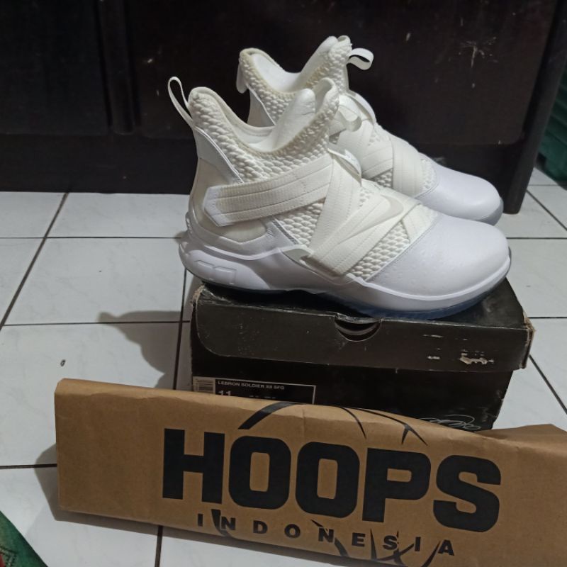 Nike Lebron Soldier XII SFG White Original