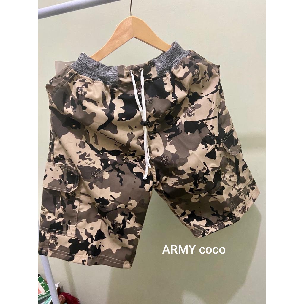 CELANA DISTRO MOTIF ARMY