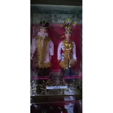 Boneka Barbie Baju Adat Jawa Barat