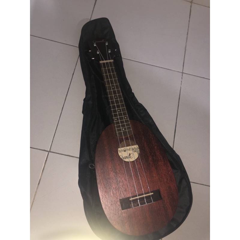 PRELOVED UKULELE Grande UKF-21 NS Good Condi ukulele alat musik berqualitas