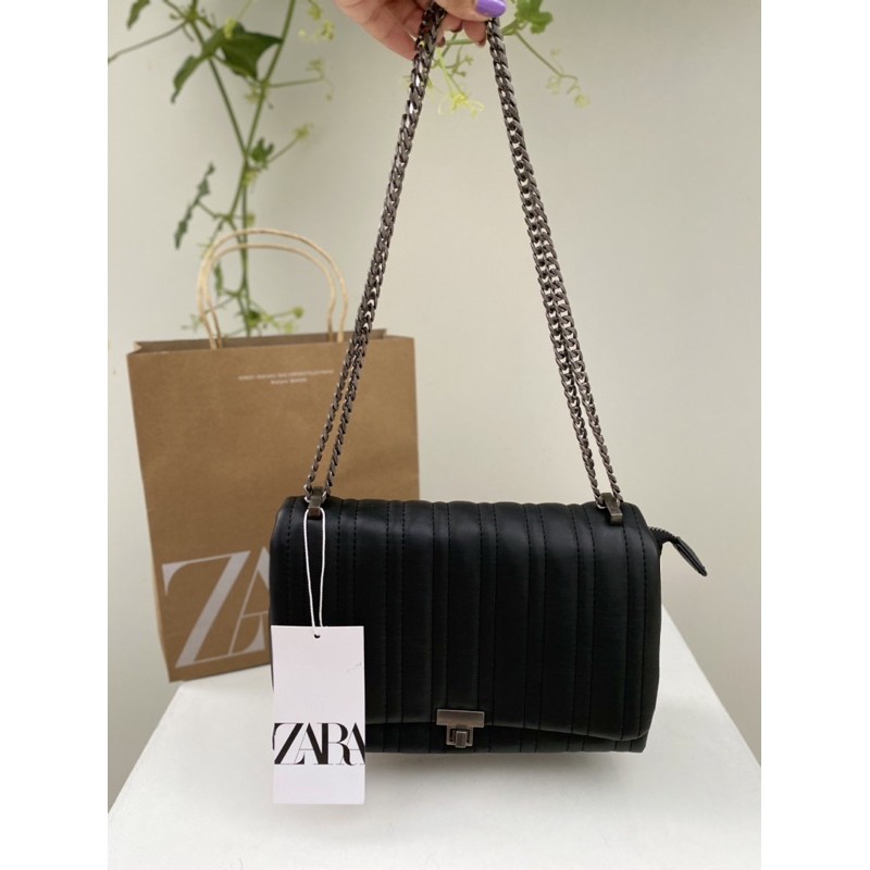 ZR Chain Crossbody Bag