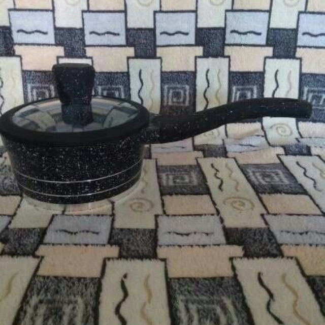 Panci L Living 16 cm bahan keramik