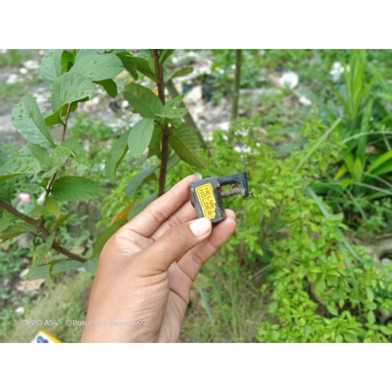 HELMET HOLDER TANPA ANAL KUNCI GL PRO/MAX DLL ORIGINAL