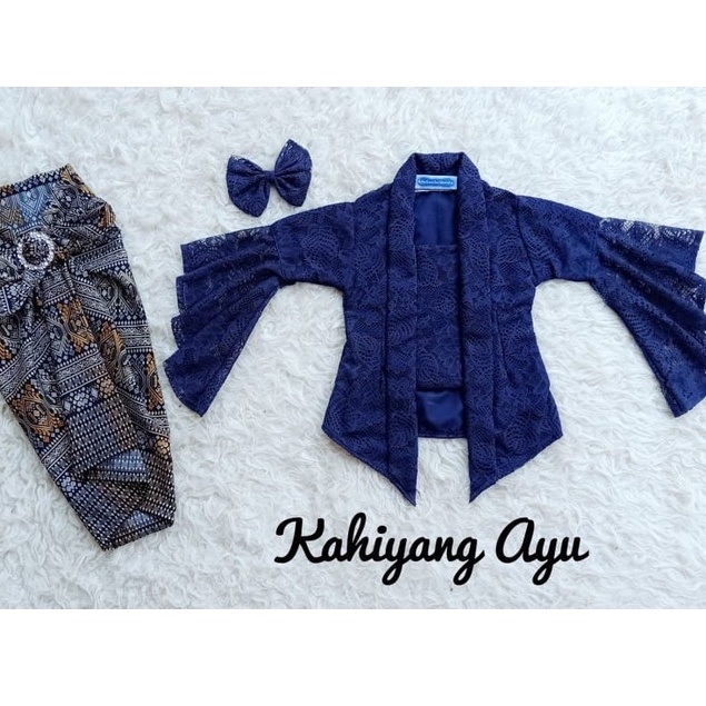 Kutu Baru/Kebaya Warna Navy/Kebaya Kekinian/Kebaya Kahiyang/Kebaya Lucu/Kebaya Lengan Terompet