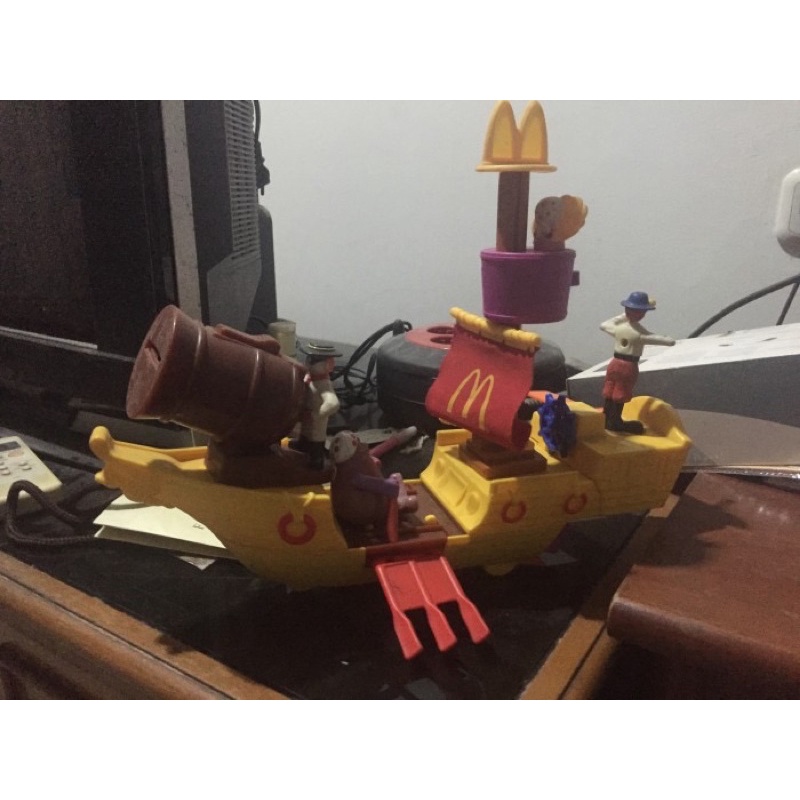 mainan mcdonald pirate bajak laur komplit set / mcdonald