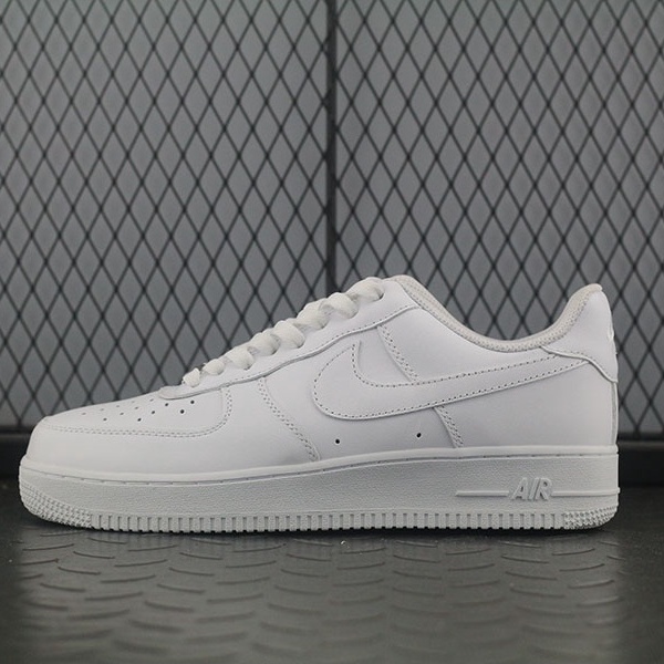 Nike Air Force 1 Low AF1 Classic Sneakers White 315122-111