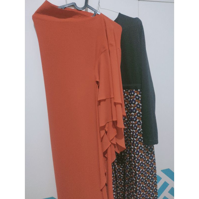 Preloved Set Gamis Mustbe Hijab