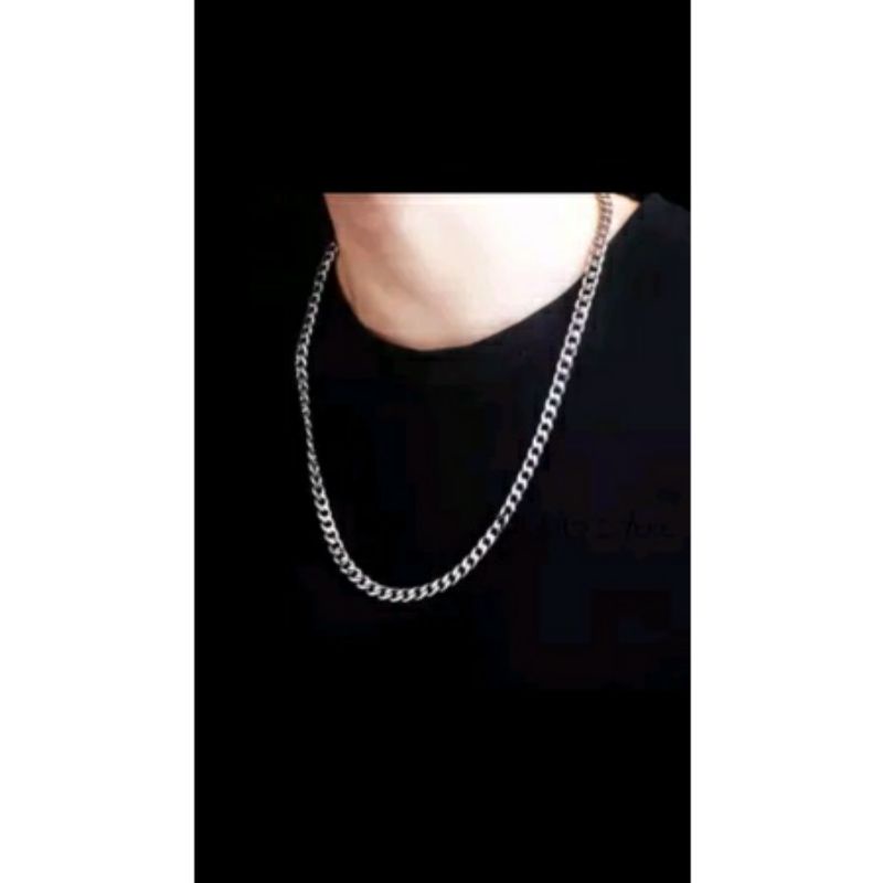 KALUNG TITANIUM RANTAI SILVER HITAM DAN GOLD KALUNG TITANIUM PRIA DAN WANITA