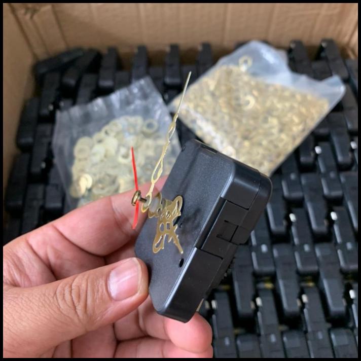 Mesin Jam Dinding Quartz Jarum Jam Unik Gold