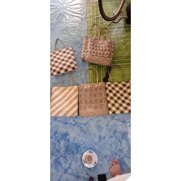 

tas rotan jenis Map