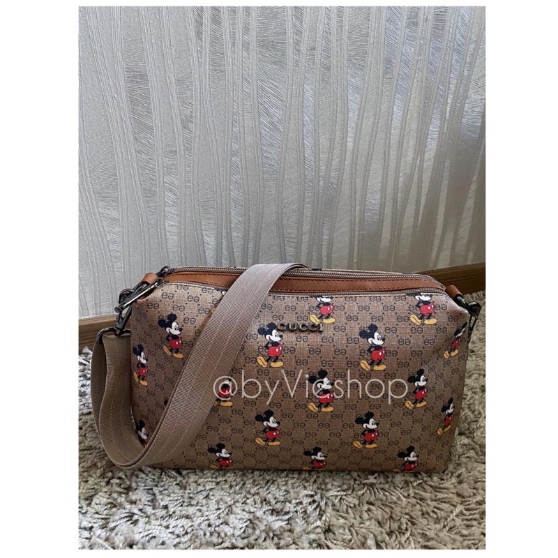 GUCCI x DISNEY Sling Bag