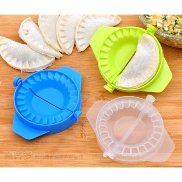 MINI CETAKAN PANGSIT DUMPLING PASTEL MOLD ALAT BANTU MEMBUAT GYOZA MAKER