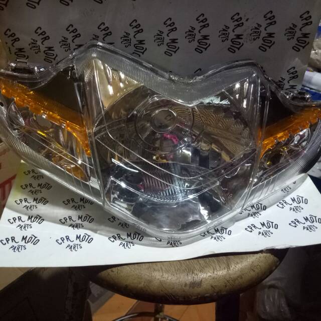 Reflektor Lampu Depan Motor REVO ABSOLUTE REVO 110