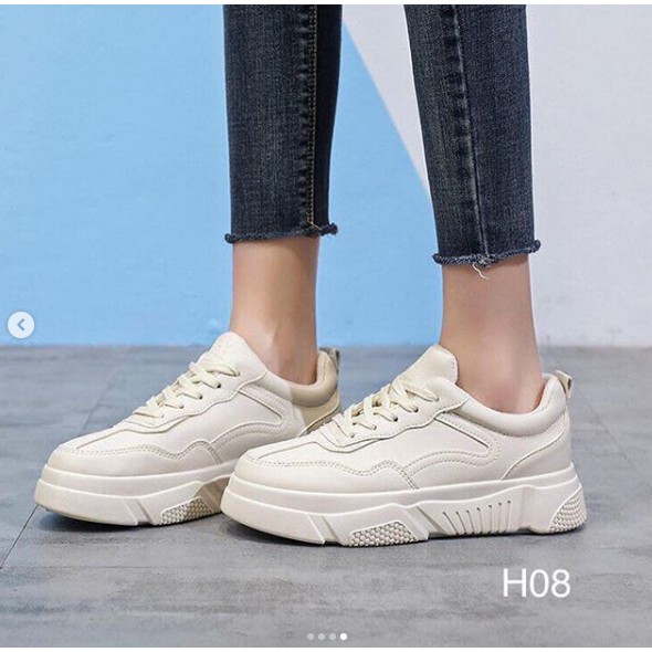 Sepatu Sneakers H08