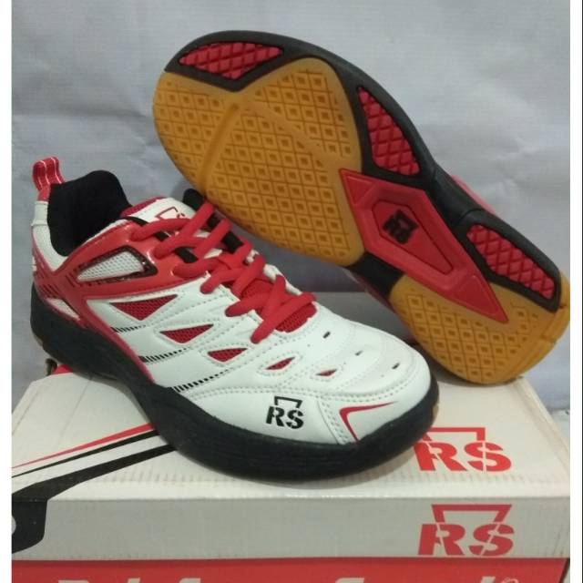 Sepatu reinforce speed sirkuit 572