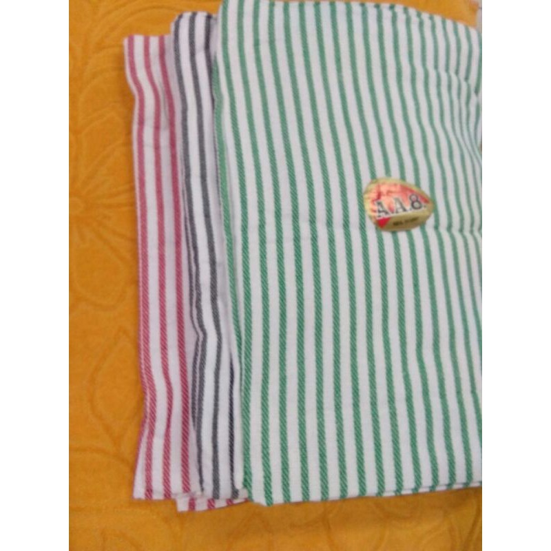 Selimut garis AA8 tebal dan halus