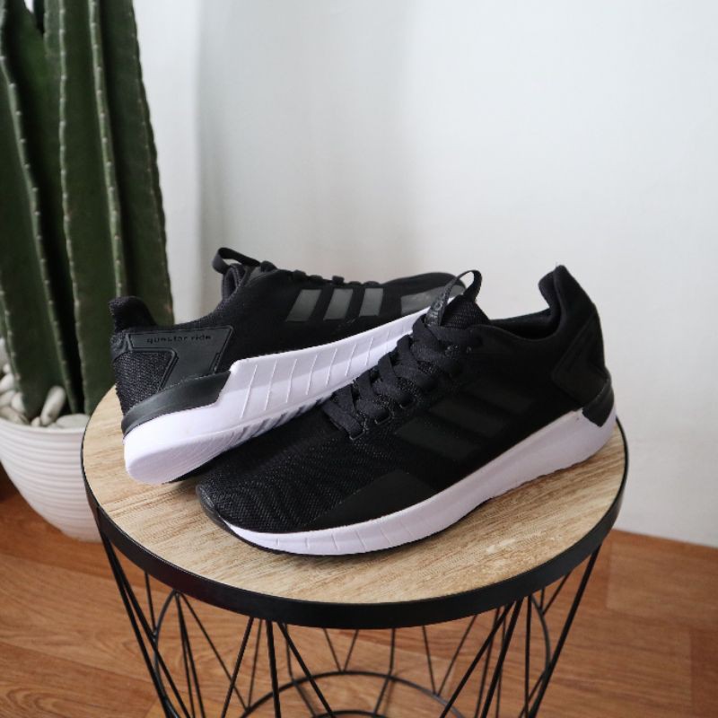 Adidas questar