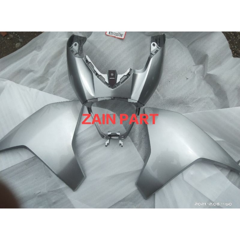 body depan sayap cs1 original silver