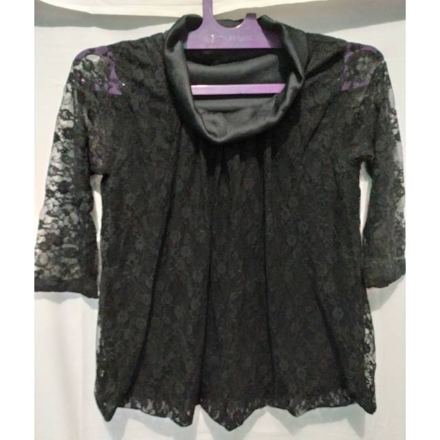 Preloved brukat hitam