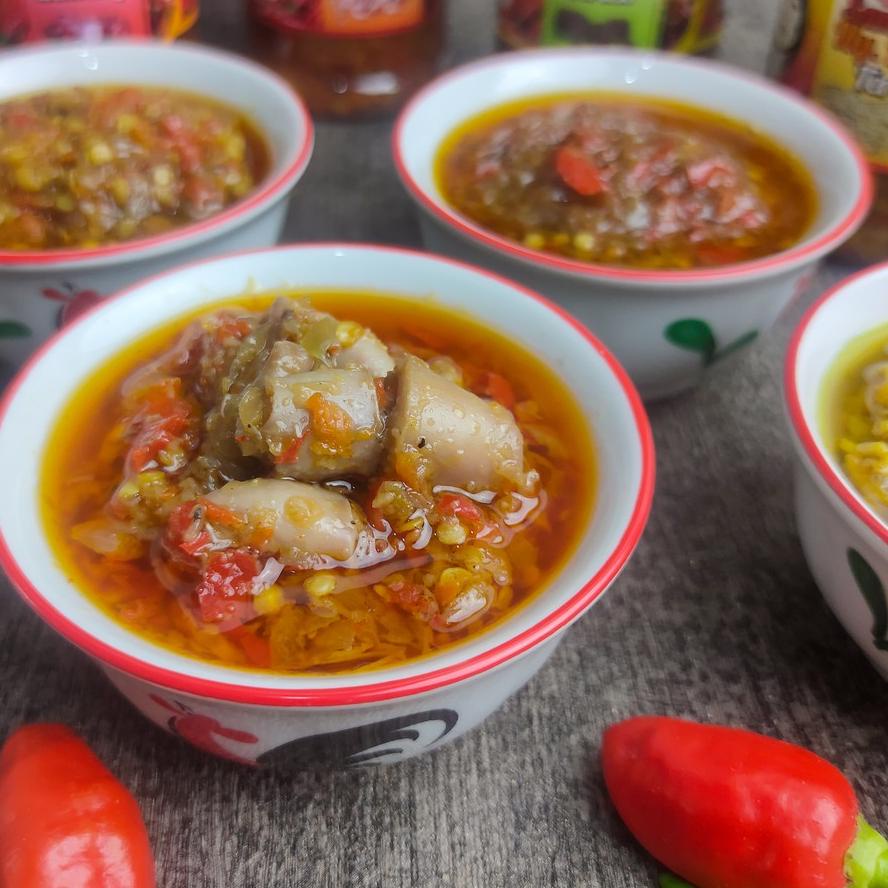 

Sambal Pedas Cicit Cumi Ny Lian / Sambel Enak / Sambal Baby Cumi ツ