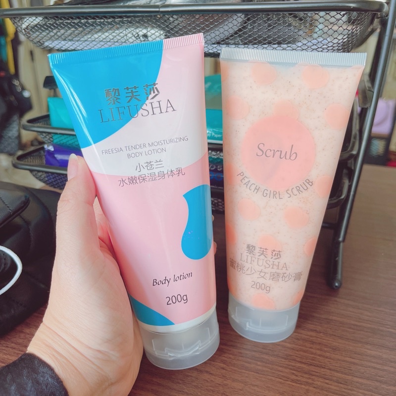 Liufusha whitening body lotion &amp; scrub