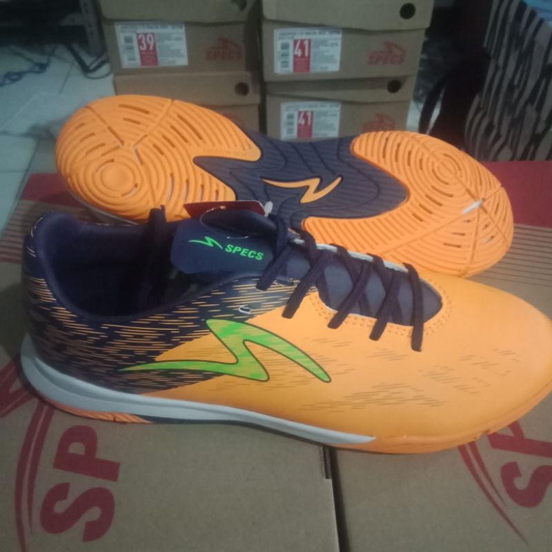 SEPATU FUTSAL  SPECS ACCELERATOR ALPHA PRO IN