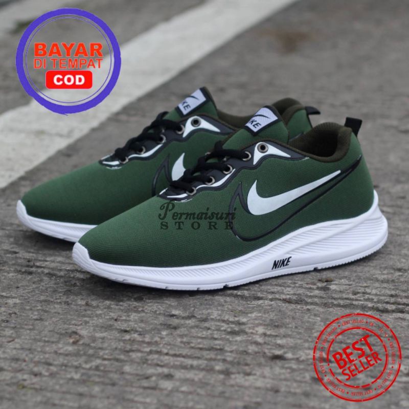 Sepatu Pria Sneakers Nike Winflo