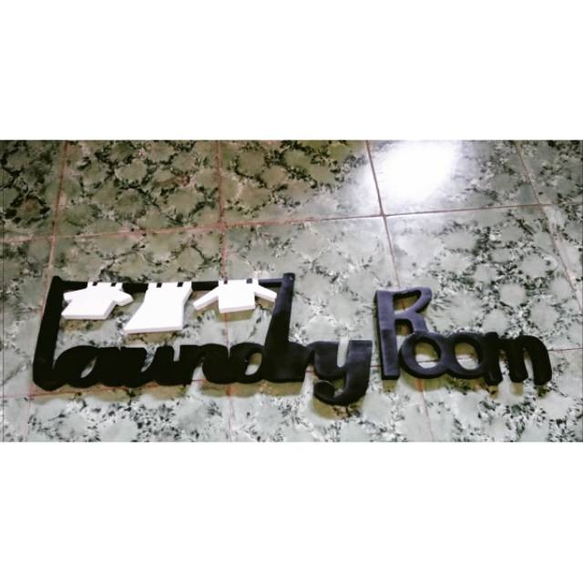 Laundry Room, huruf timbul kayu, logo kayu