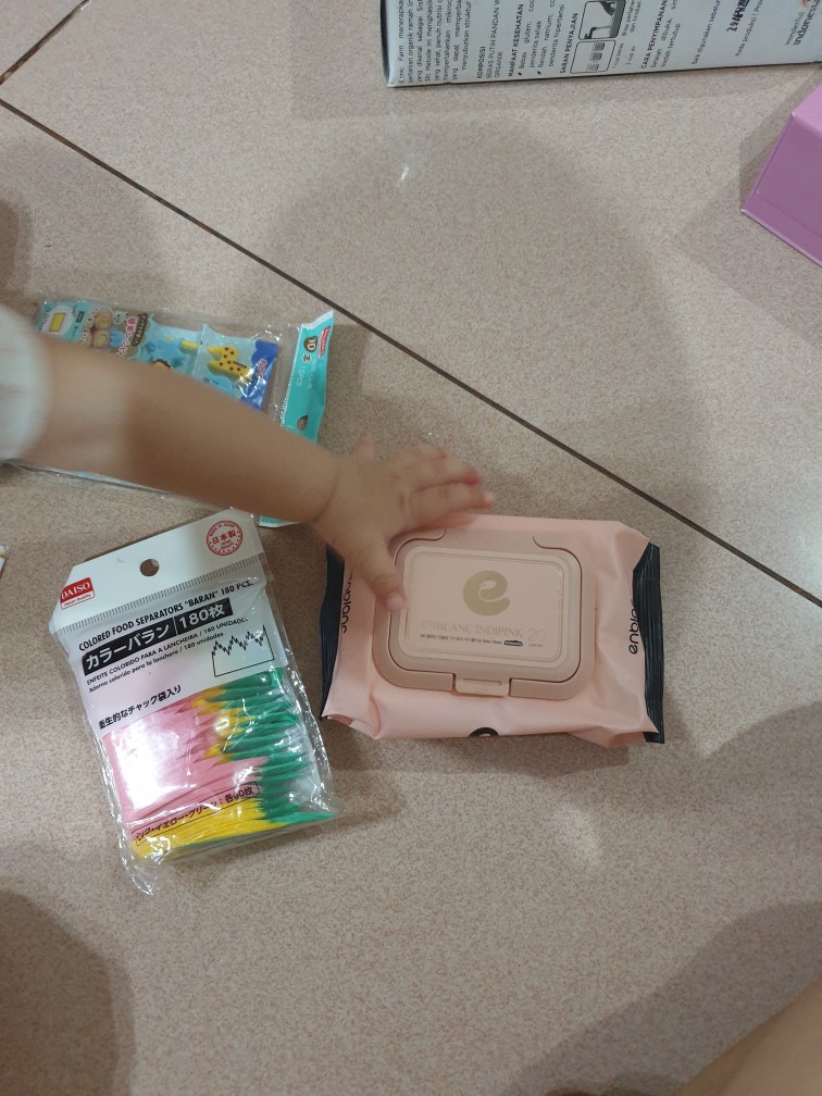 Colored Baran Decorative Partition 180 Pcs (kode : Br 30-16)