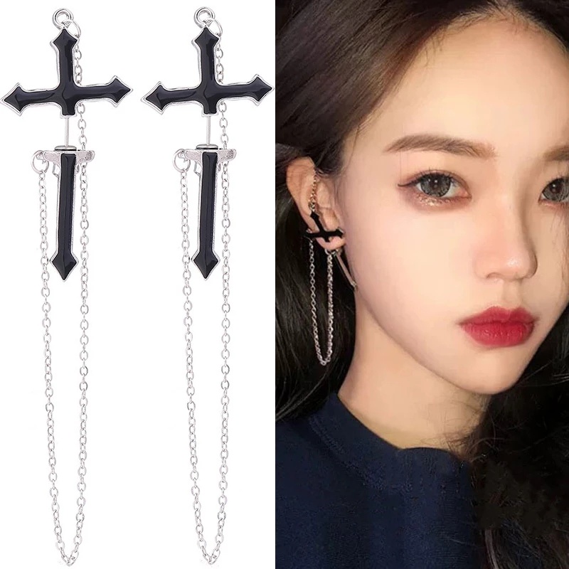 Anting Klip Rantai Panjang Desain Salib Gaya Punk Rock Untuk Wanita