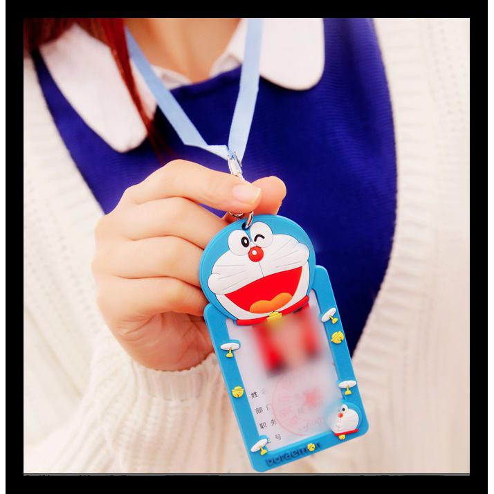 

Tempat Kartu/ Gantungan ID Card Karakter Kartun dengan Tali KOMPLIT