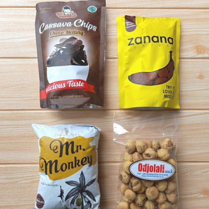 

Snack Paket Cemilan Serba Manis (Keripik Pisang, Singkong, Sus) Gurih