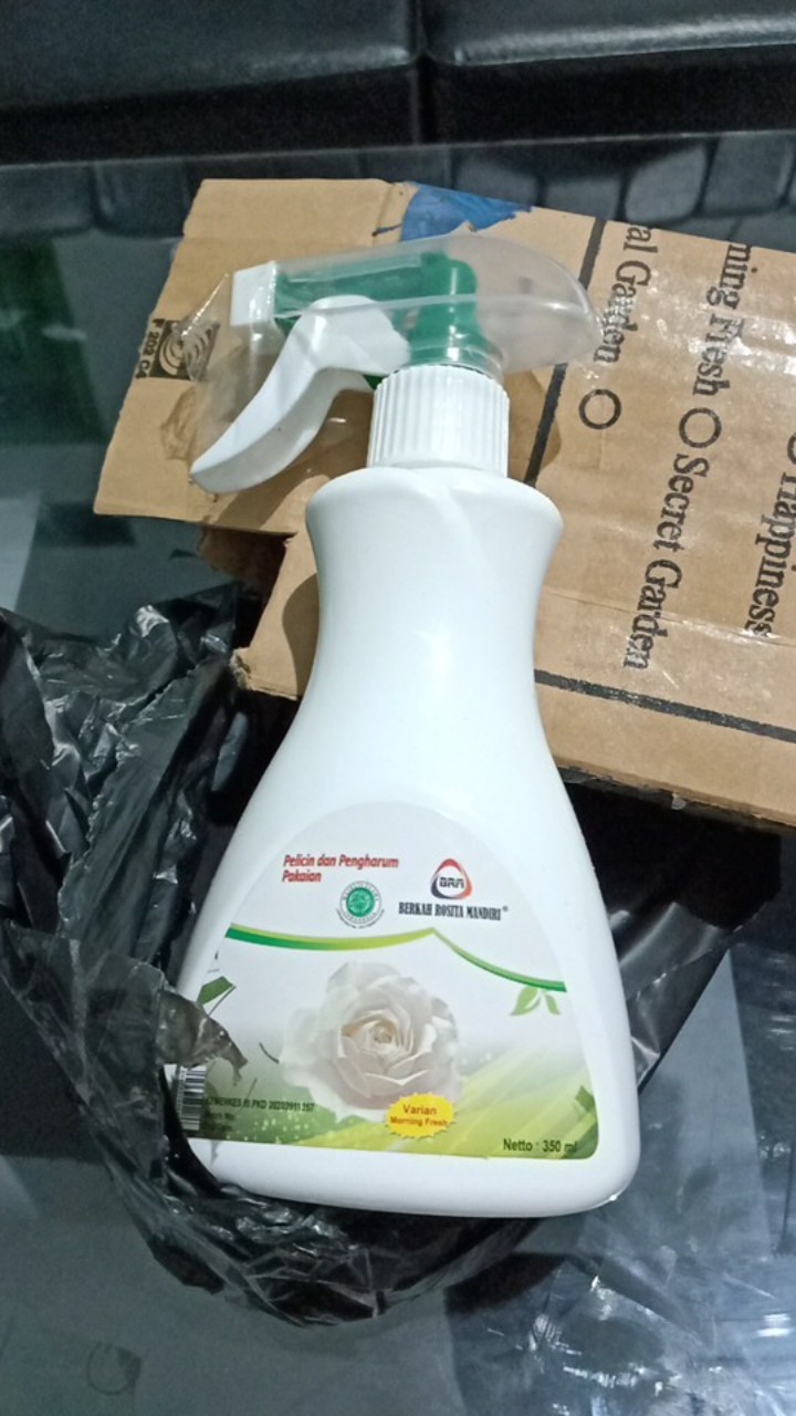 Pelicin Pakaian Berkah Rosita Mandiri Spray 350 Ml
