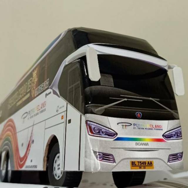 miniatur Bus bis /mainan bus bis Putra Pelangi double deker Legacy SR2 Triple Axle