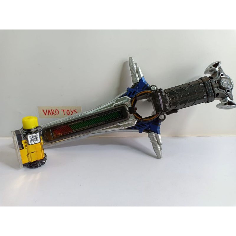 DX KAMEN RIDER BUILD SWORD
