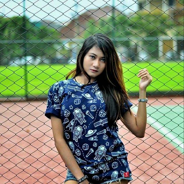 SPACE OBJECT
- Kaos Menyala Dalam Gelap