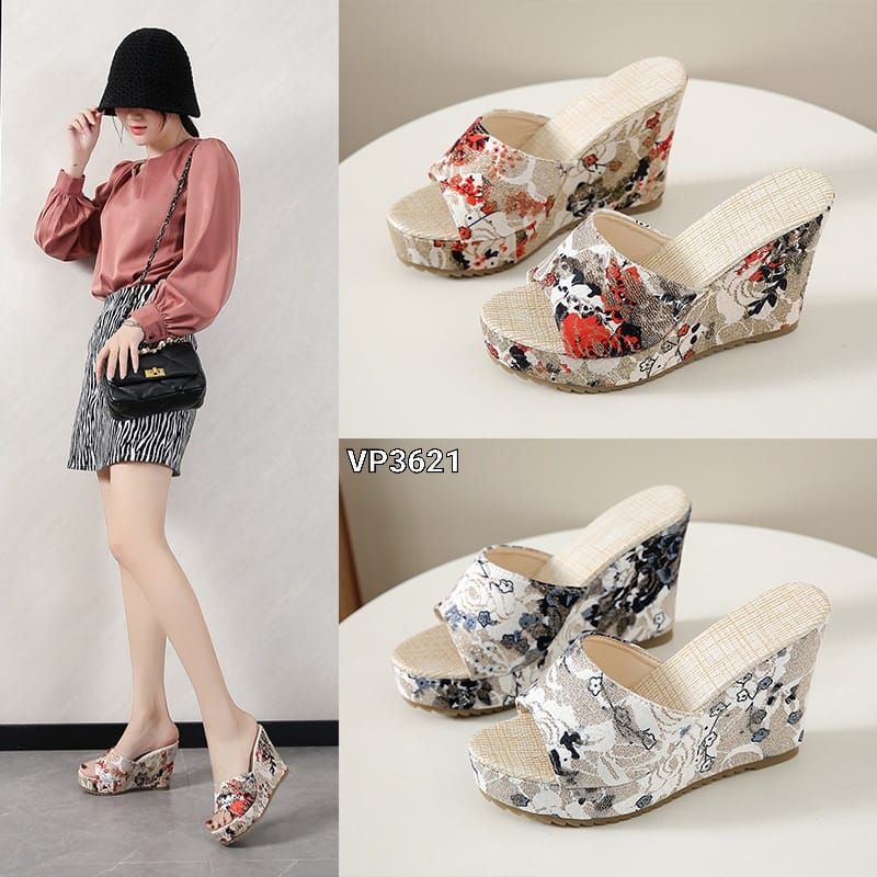 WEDGES SLOP CANVAS KOREA VP3621