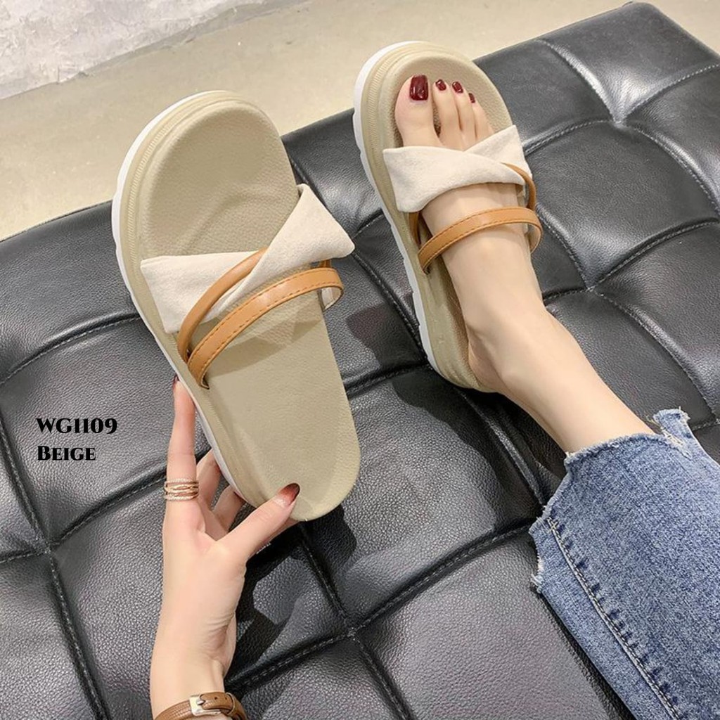 RESTOCK WYN WEDGES SANDAL CROSS STRAP SLIDER WG1109