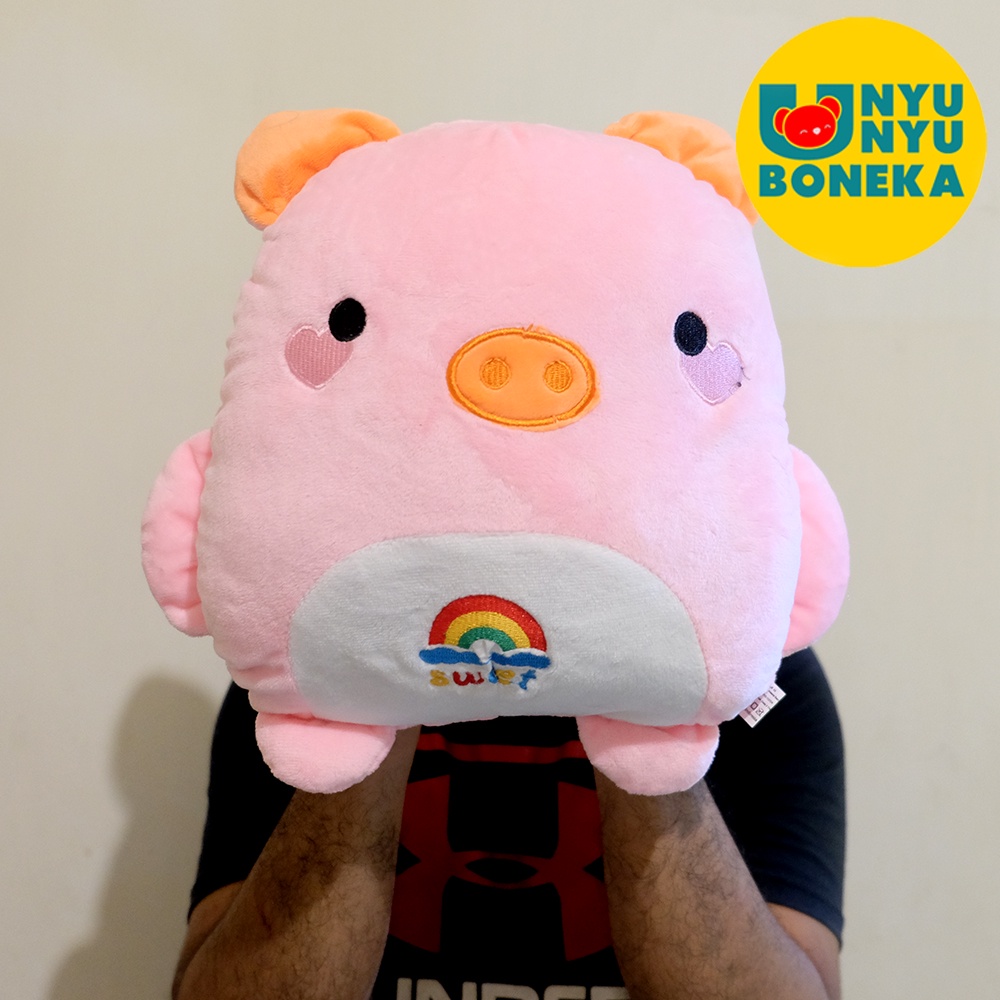 bantal boneka pinguin twetty pig babi animal kursi mobil