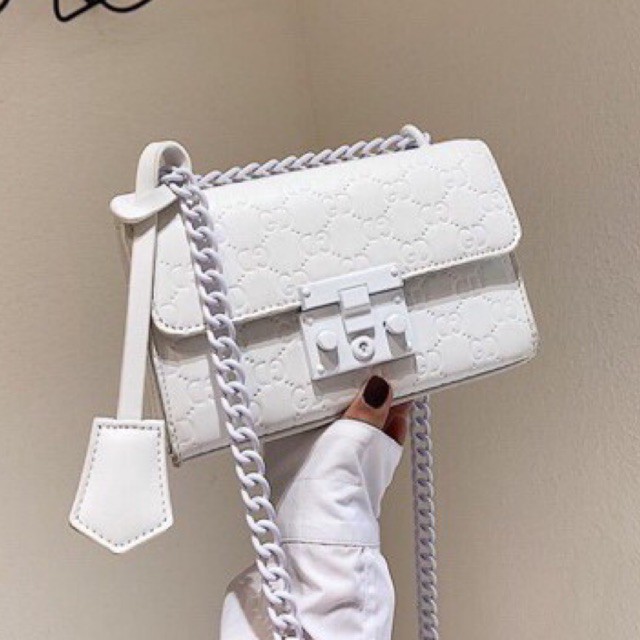 tas wanita branded import / selempang / slingbag / tas tangan/ tas jinjing