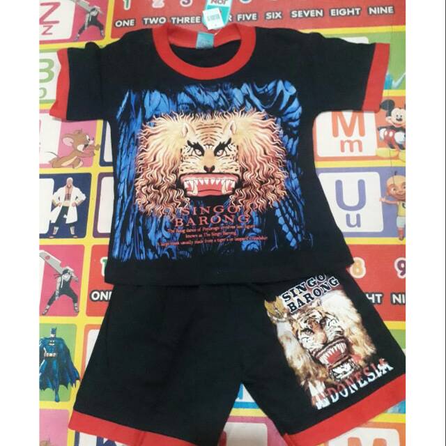 Setelan baju reog