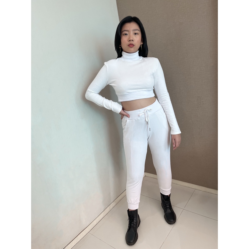 Turtleneck Rib Cuff Crop Top and Drawstring Regular Fit Jogger Pants Sets
