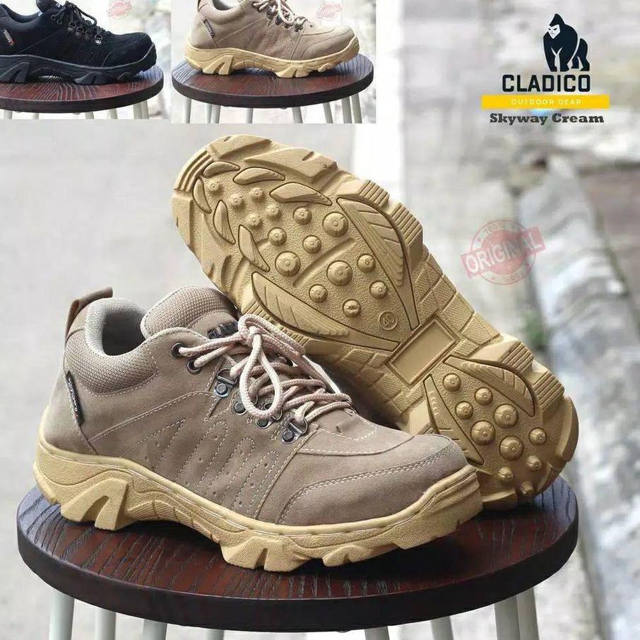 argaa grosir COD12 Sepatu Safety Pria Boots Pendek Cladico Skyway Ujung Besi T12G07 terjamin